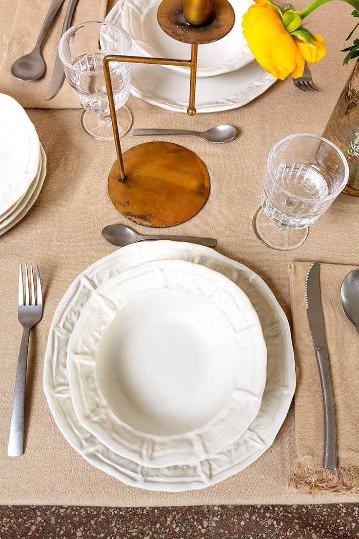 Boheme, a ceramic crockery that will conquer your table and delight all your guests. 